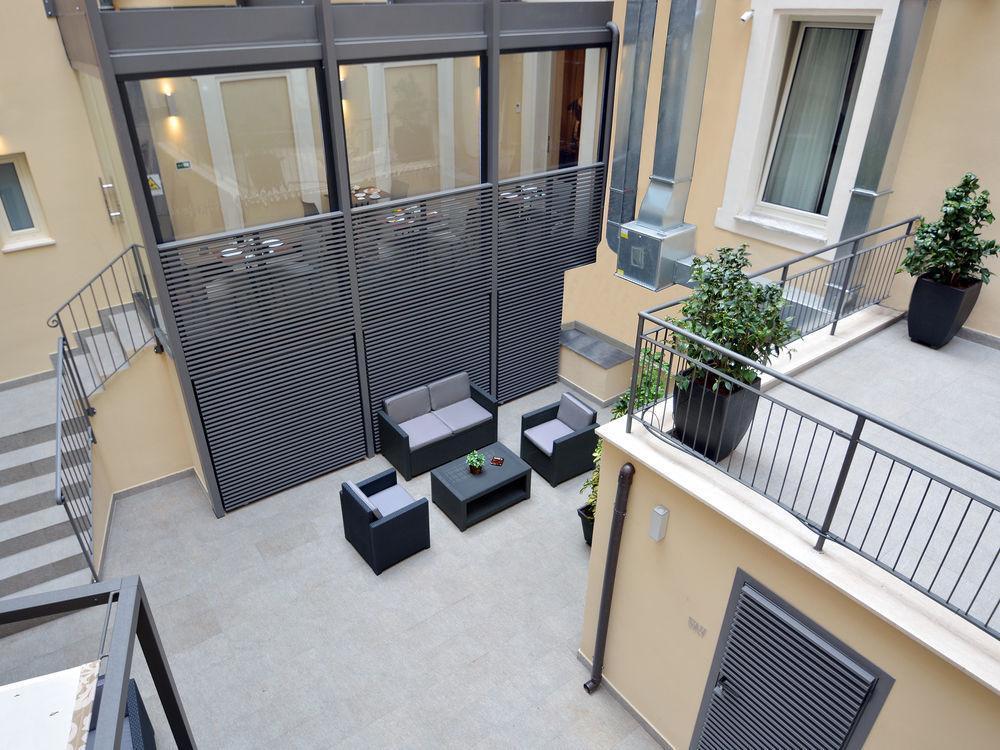Quirinale Luxury Rooms Rome Bagian luar foto