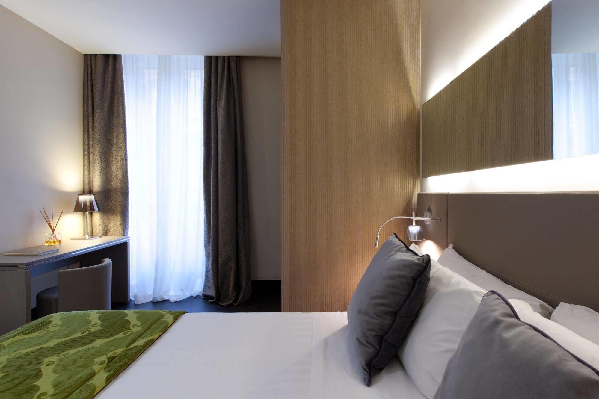 Quirinale Luxury Rooms Rome Bagian luar foto